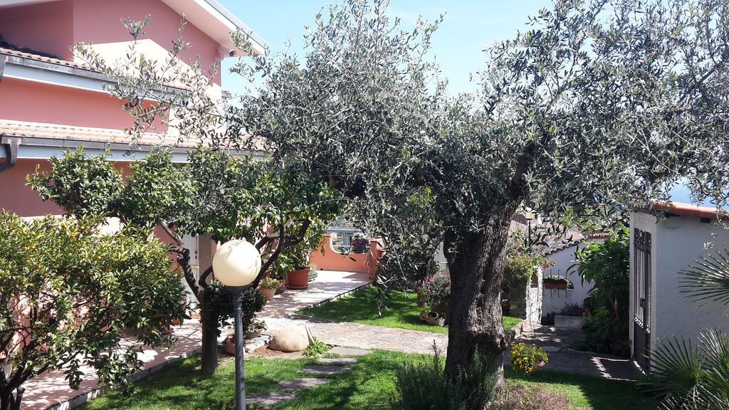 Azienda Agrituristica Villa Arianna Imperia Extérieur photo