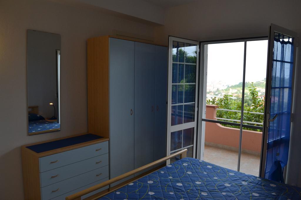 Azienda Agrituristica Villa Arianna Imperia Extérieur photo