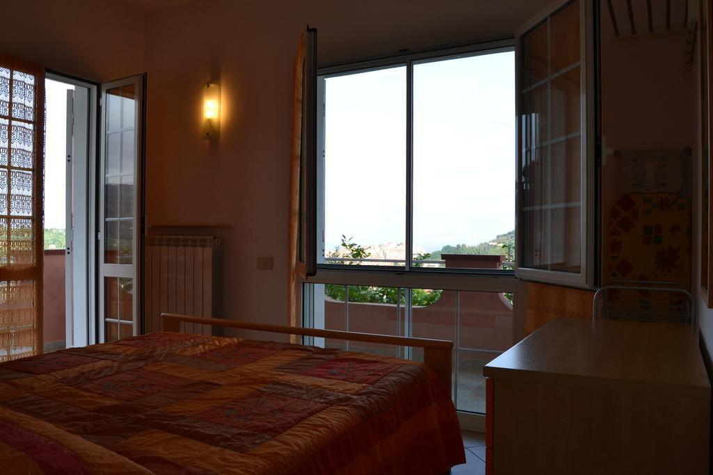 Azienda Agrituristica Villa Arianna Imperia Extérieur photo