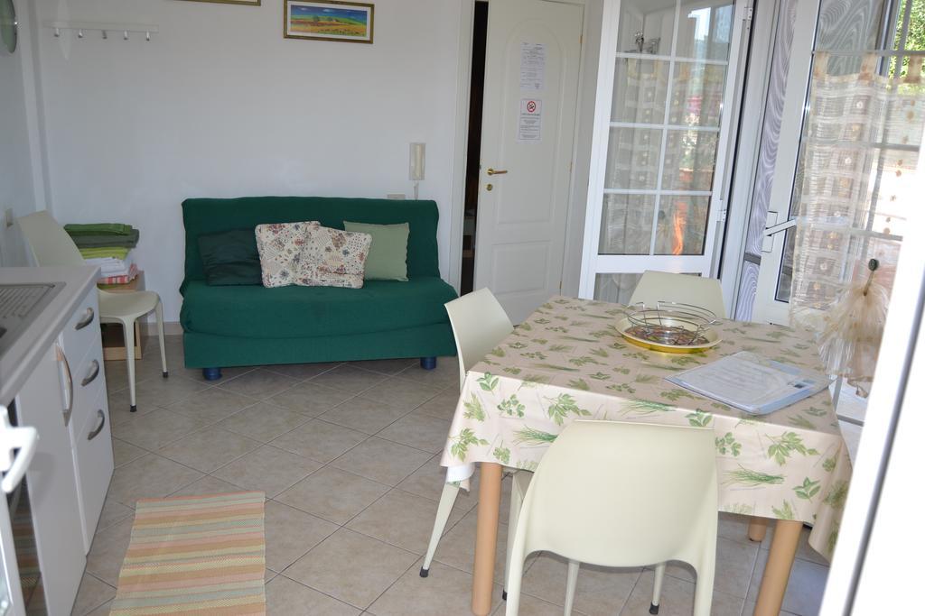 Azienda Agrituristica Villa Arianna Imperia Extérieur photo