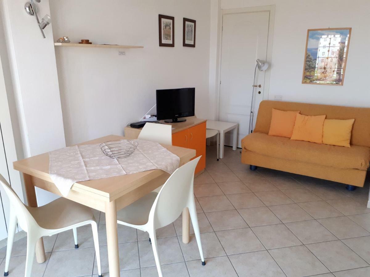 Azienda Agrituristica Villa Arianna Imperia Extérieur photo